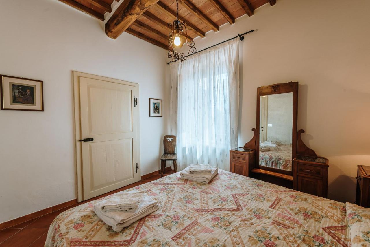 Borgo Villa A Sesta San Gusme Exteriér fotografie