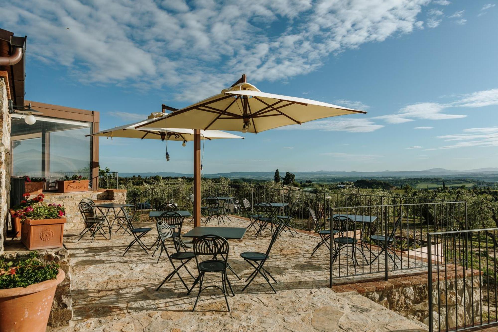 Borgo Villa A Sesta San Gusme Exteriér fotografie
